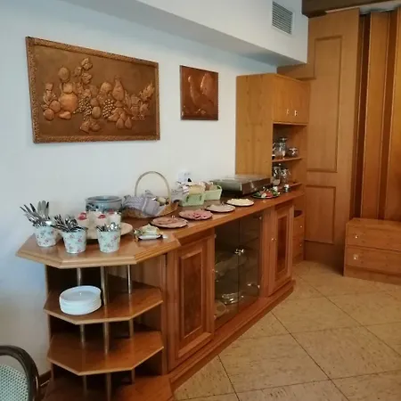 فندق Sauerland-hotel Essentho