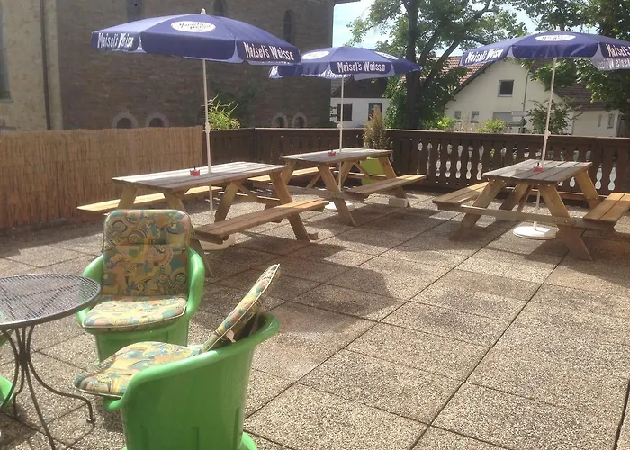 Sauerland-hotel Отель Essentho